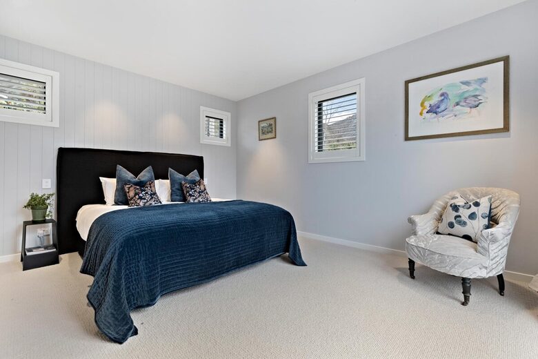 Modern Alpine Escape with Designer Finishes - Arrowtown, New Zealand