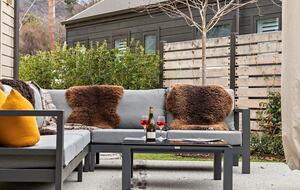 Modern Alpine Escape with Designer Finishes - Arrowtown, New Zealand