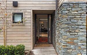 Modern Alpine Escape with Designer Finishes - Arrowtown, New Zealand