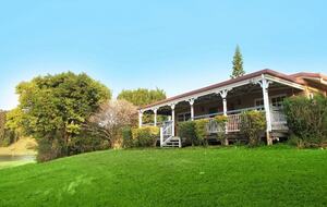 Lakeside Tranquility in Yungaburra - Yungaburra, Australia