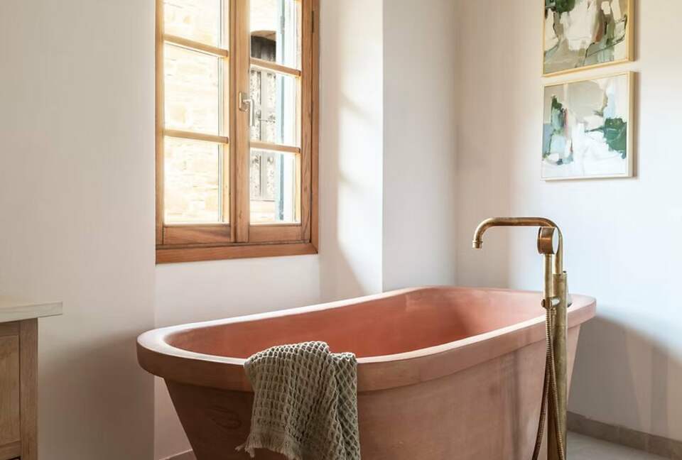 Campo Sasso Stone Farmhouse with Panoramic Chianti Valley Views - San Polo in Chianti, Italy
