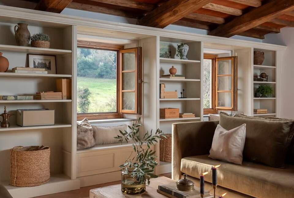 Campo Sasso Stone Farmhouse with Panoramic Chianti Valley Views - San Polo in Chianti, Italy