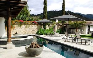 King Suite Las Mil Flores - Antigua Guatemala, Guatemala