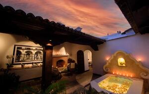King Suite Las Mil Flores - Antigua Guatemala, Guatemala