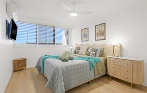 Elegant Beachfront Escape with Private Courtyard - Gold Coast, Australia