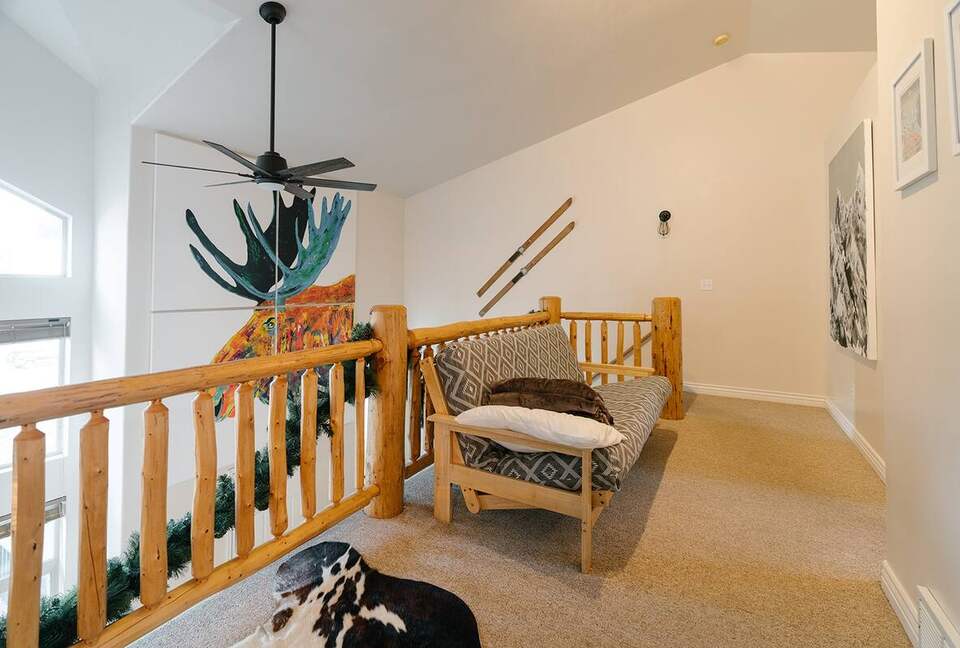 The Powder Haus | Ski-In, Ski-Out Luxury with Year-Round Adventure - Eden, Utah