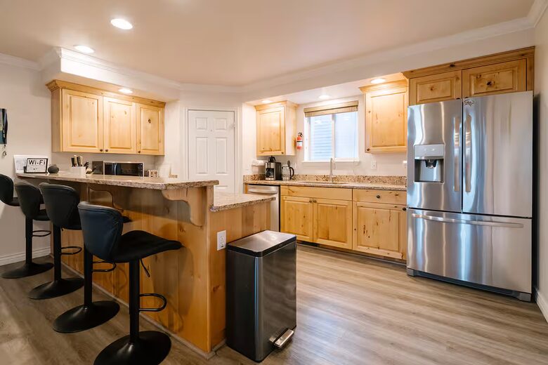 The Powder Haus | Ski-In, Ski-Out Luxury with Year-Round Adventure - Eden, Utah