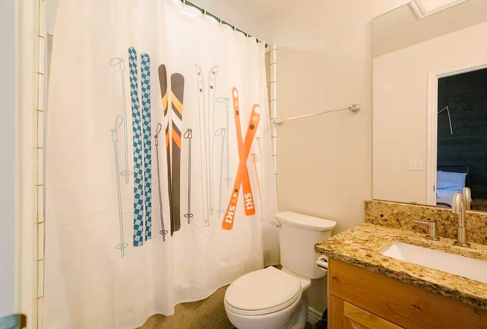 The Powder Haus | Ski-In, Ski-Out Luxury with Year-Round Adventure - Eden, Utah