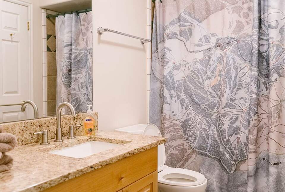 The Powder Haus | Ski-In, Ski-Out Luxury with Year-Round Adventure - Eden, Utah