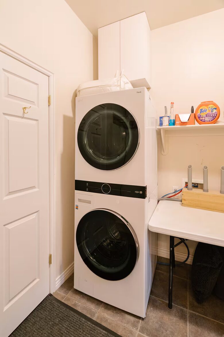 The Powder Haus | Ski-In, Ski-Out Luxury with Year-Round Adventure - Eden, Utah