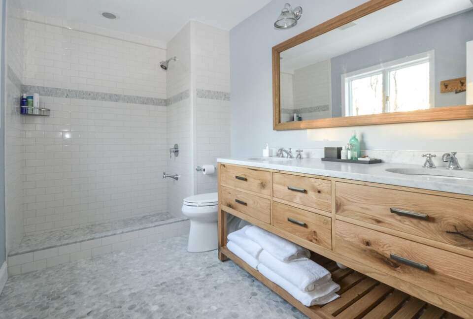 Bridgehampton Designer Beauty - Bridgehampton, New York