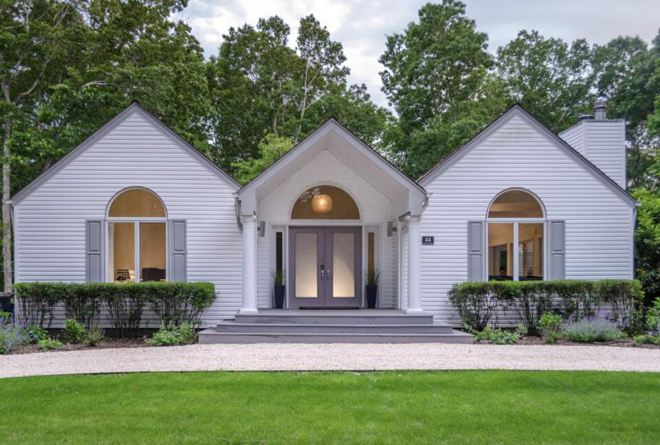 Bridgehampton Designer Beauty - Bridgehampton, New York