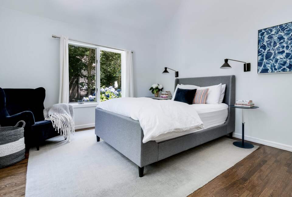 Bridgehampton Designer Beauty - Bridgehampton, New York