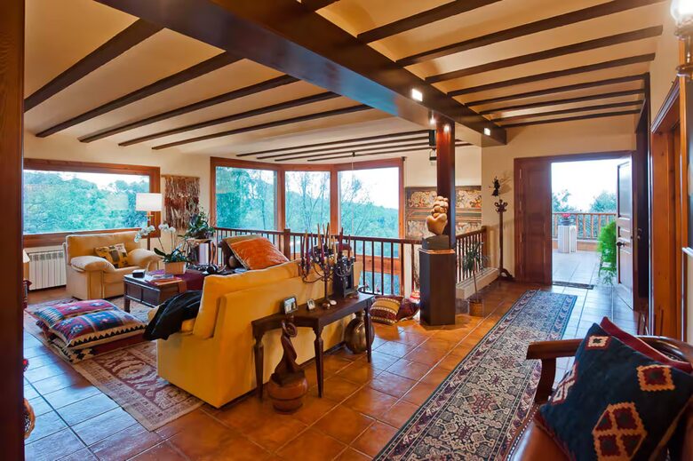 Elegant Mountain Retreat with Sea Views - Arenys de Munt, Spain