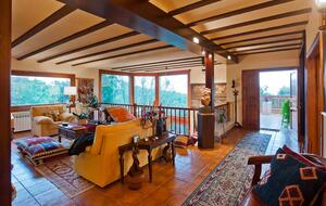 Elegant Mountain Retreat with Sea Views - Arenys de Munt, Spain