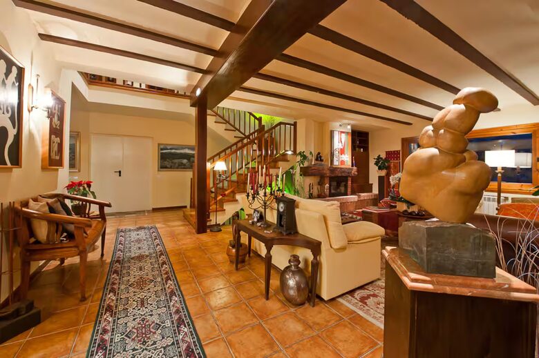 Elegant Mountain Retreat with Sea Views - Arenys de Munt, Spain