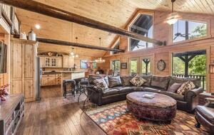 Spacious Waterfront Haven in the Ozarks - Eucha, Oklahoma