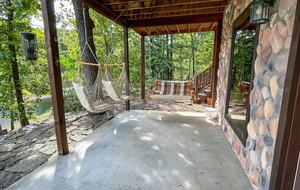 Spacious Waterfront Haven in the Ozarks - Eucha, Oklahoma