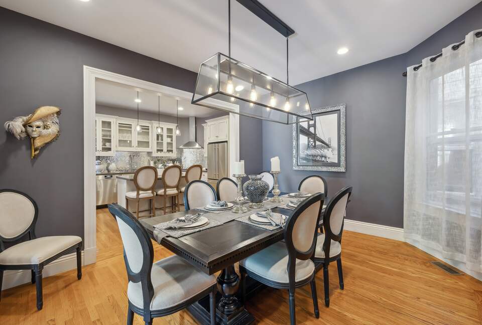 Designer Victorian Home - San Francisco, California