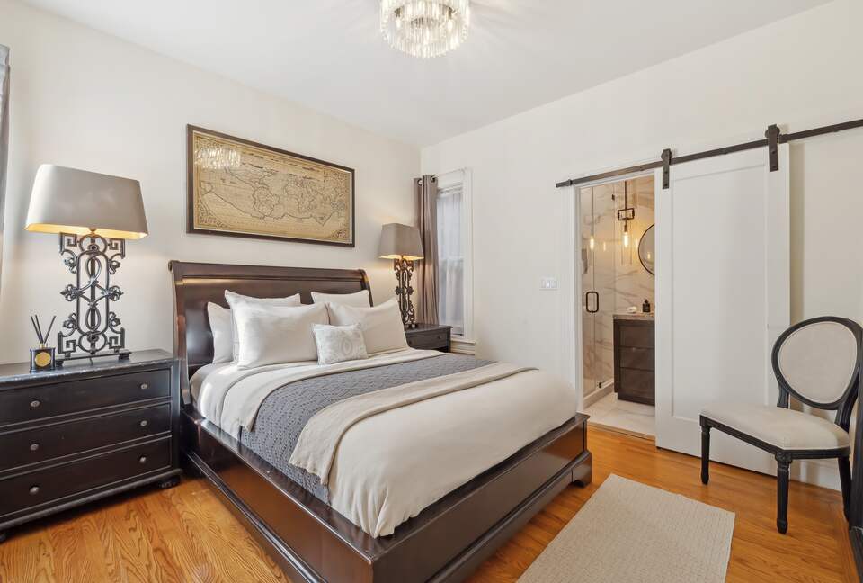 Designer Victorian Home - San Francisco, California