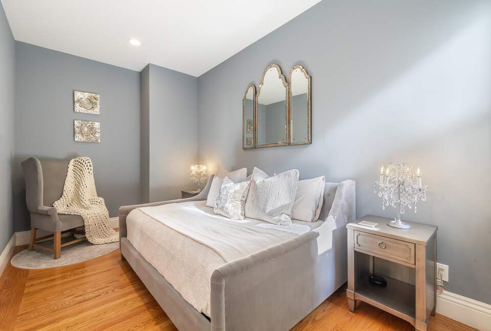 Designer Victorian Home - San Francisco, California