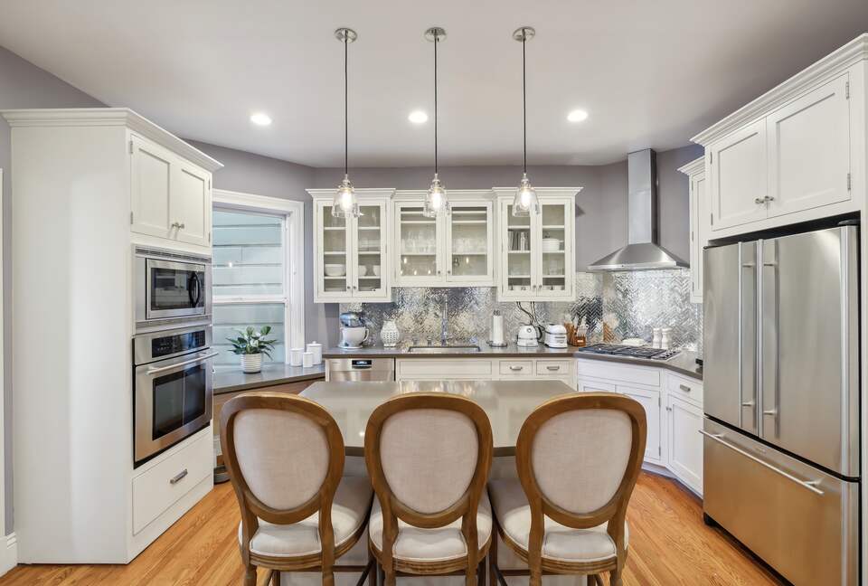 Designer Victorian Home - San Francisco, California