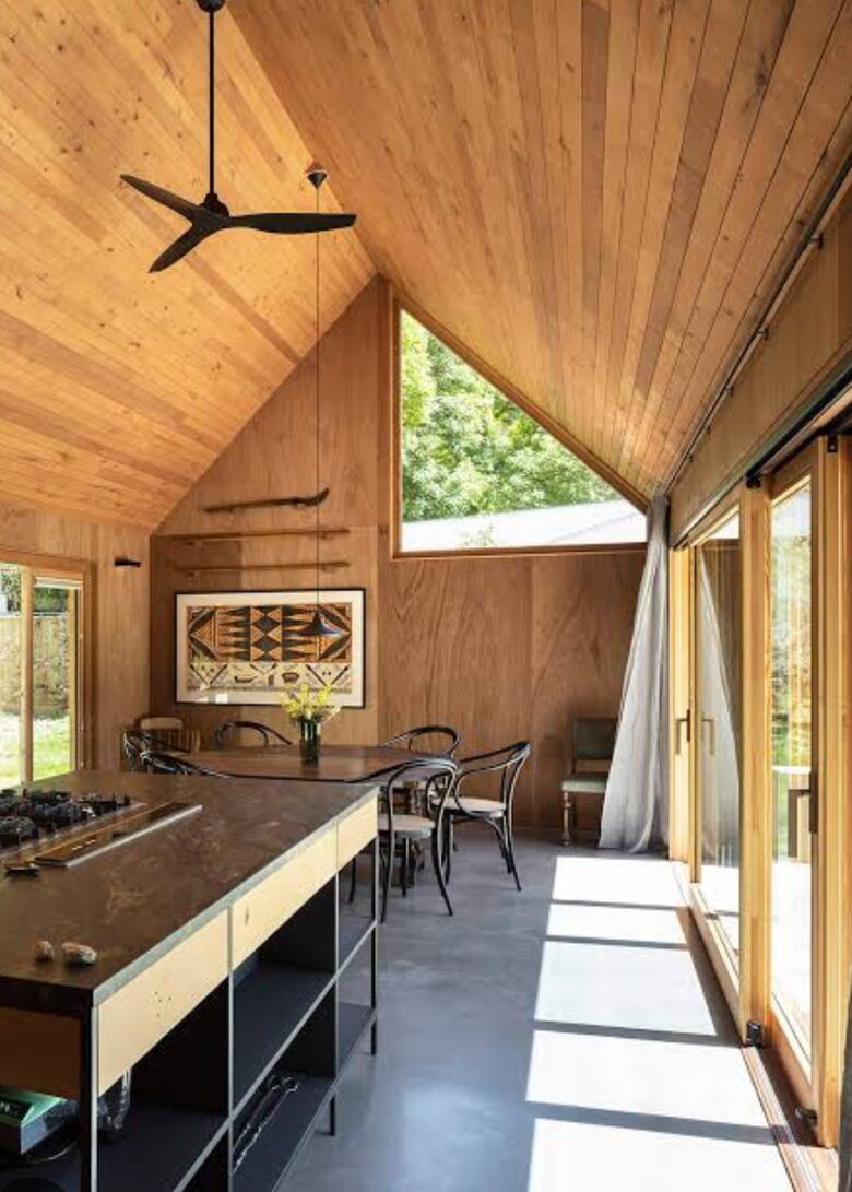 Modern Alpine Retreat with Stunning Mountain Views - Wānaka, New Zealand