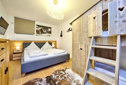 Alpine Ambiance - Garmisch-Partenkirchen, Germany