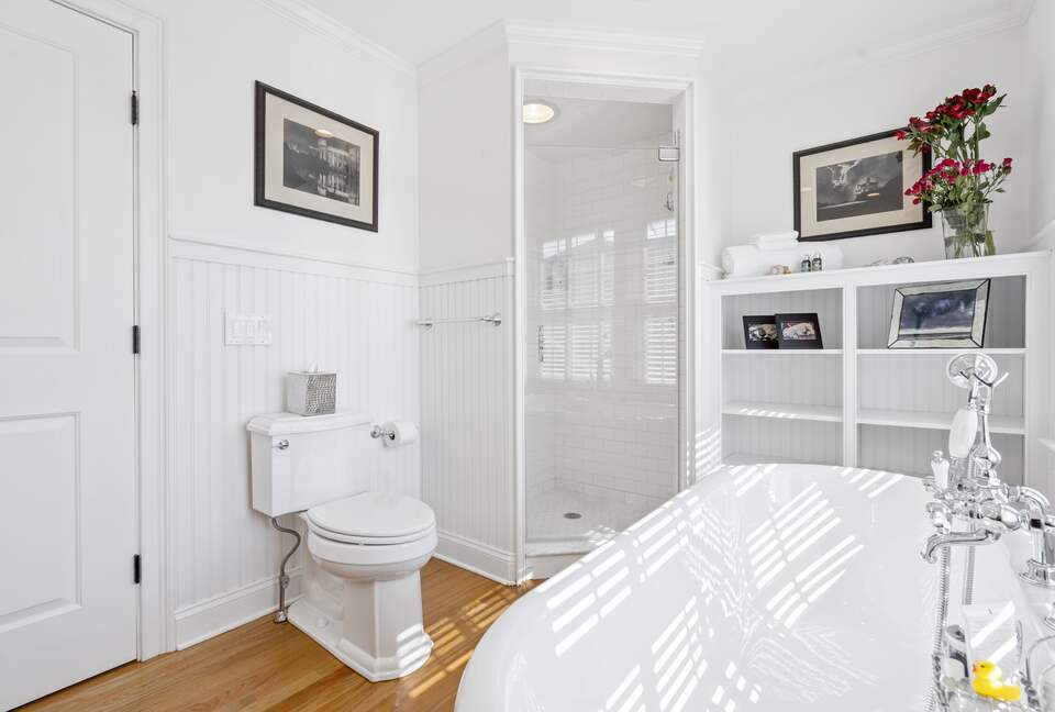 Graceful Living with Private Beachfront Views - Clinton, Connecticut
