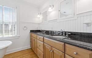 Graceful Living with Private Beachfront Views - Clinton, Connecticut