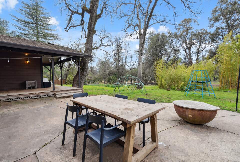 Peaceful Redding Haven on 2.6 Acres - Redding, California