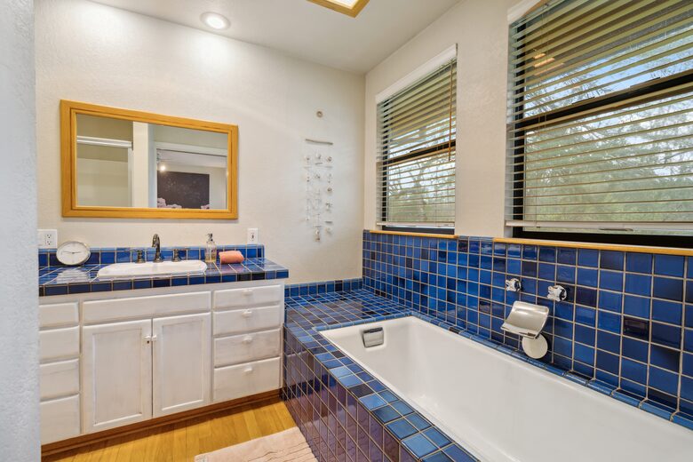 Peaceful Redding Haven on 2.6 Acres - Redding, California