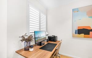 Tranquil Designer Escape with Poolside Elegance - Noosaville, Australia