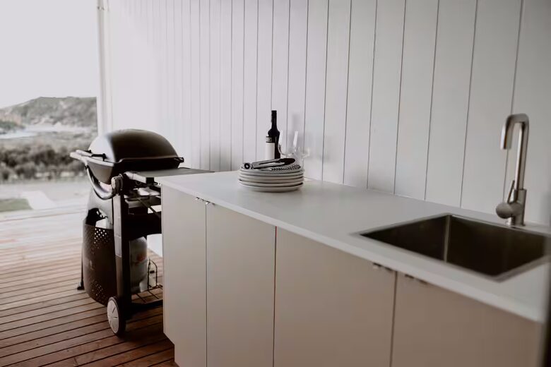 Middle River Vista on Kangaroo Island’s North Coast - Kangaroo Island, Australia