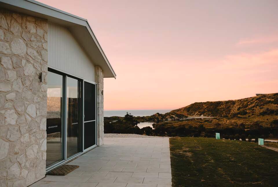 Middle River Vista on Kangaroo Island’s North Coast - Kangaroo Island, Australia