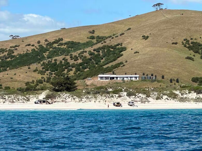 Middle River Vista on Kangaroo Island’s North Coast - Kangaroo Island, Australia