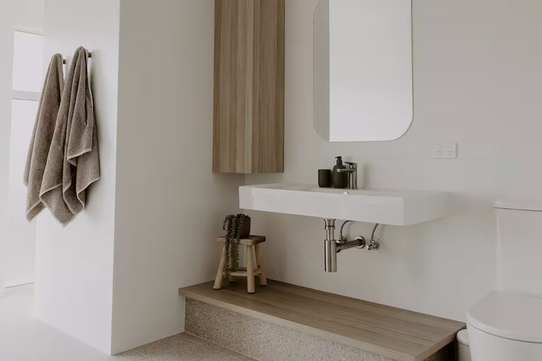 Middle River Vista on Kangaroo Island’s North Coast - Kangaroo Island, Australia