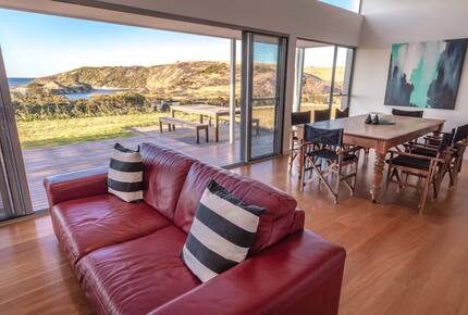 Middle River Beach House - Kangaroo Island, Australia