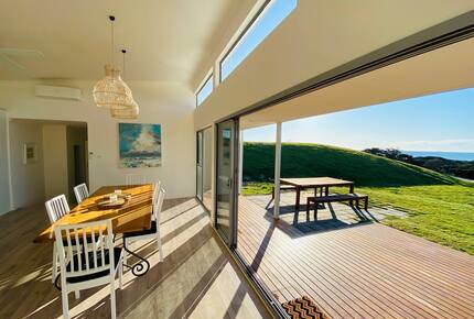 Middle River Beach House - Kangaroo Island, Australia