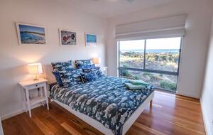 Middle River Beach House - Kangaroo Island, Australia