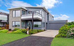 Oceanfront Serenity in Port Fairy - Port Fairy, Australia