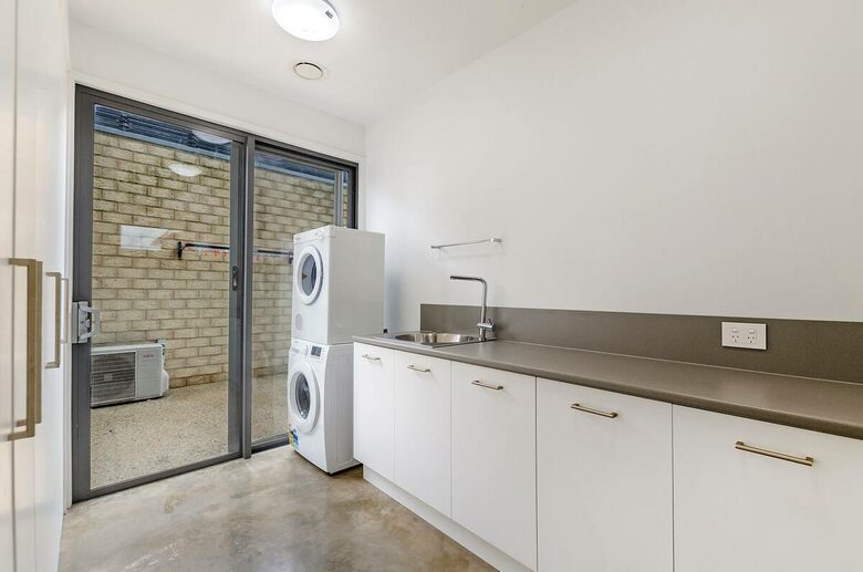 Oceanfront Serenity in Port Fairy - Port Fairy, Australia