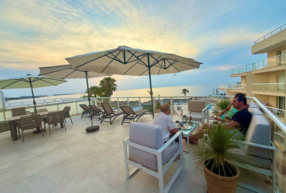 Tranquil West Ibiza Retreat with Private Terrace & Pool Access - Port des Torrent -San José, Spain