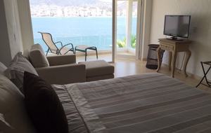 Villa Ammen, Beach Club Villa - Acapulco, Mexico