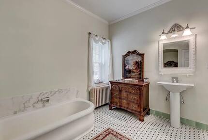 Wynddon Estate | French-Inspired Countryside Elegance - Phoenix, Maryland