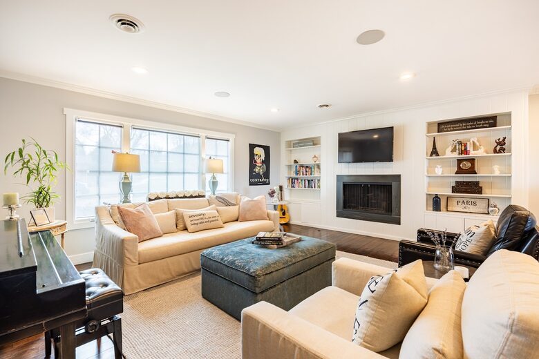 Elevated Mountain Escape Near The Broadmoor - Colorado Springs, Colorado