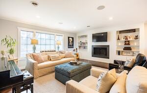 Elevated Mountain Escape Near The Broadmoor - Colorado Springs, Colorado