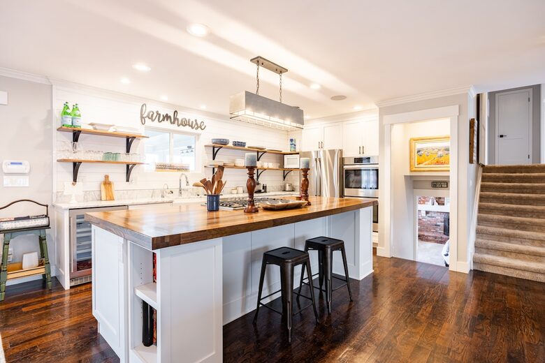 Elevated Mountain Escape Near The Broadmoor - Colorado Springs, Colorado