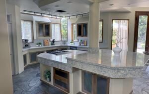 Mokulua Views & Modern Comfort in Coastal Paradise - Kailua, Hawaii