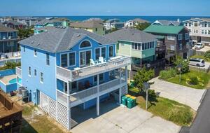 Stylish Corolla Retreat with Pool, Hot Tub & Ocean Views - Corolla, North Carolina